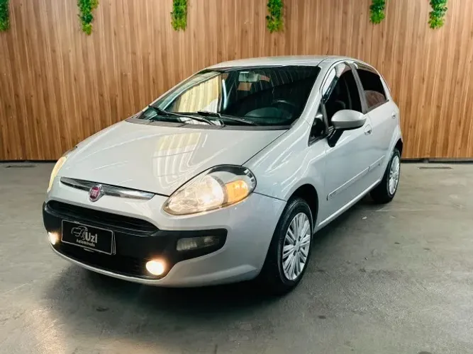 Fiat Punto Attractive 1.4 Fire Flex 8V 5P 2015