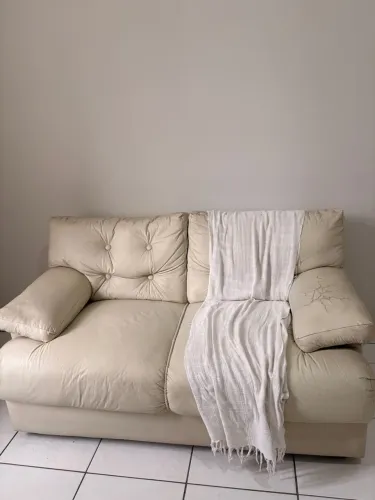 Sofá 2 Lugares Creme/Bege (Para Estofar)