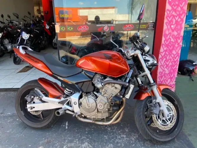 HORNET 600 2007 linda