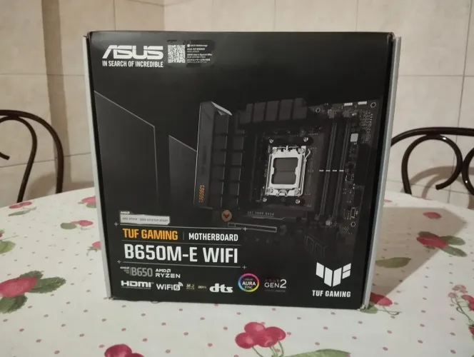 Placa Mãe ASUS B650 PLUS WIFI
