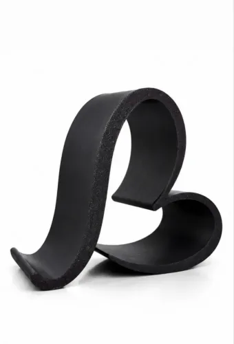 Suporte Para Celular Preto em Formato de Coração