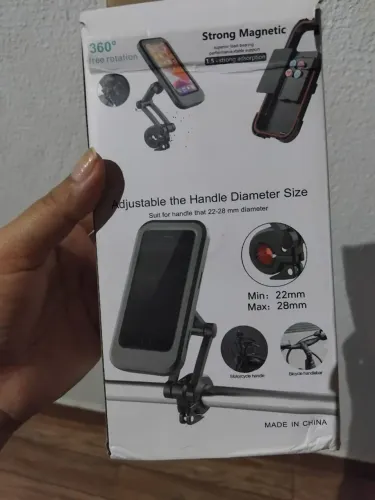 Suporte celular para moto.