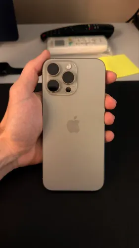 iPhone 16 Pro Max - LEIA A DESCRIÇÃO