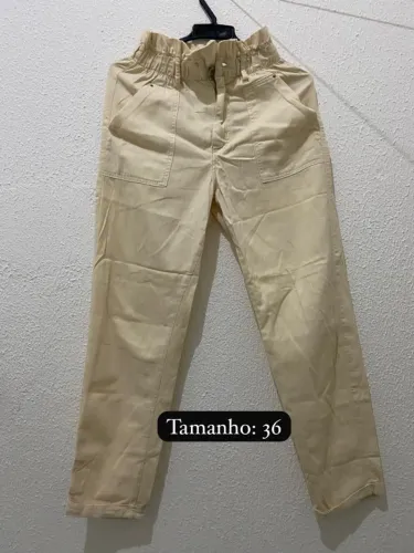 Calça bege