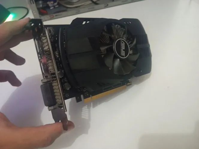 Placa de vídeo GTX 1050 ti