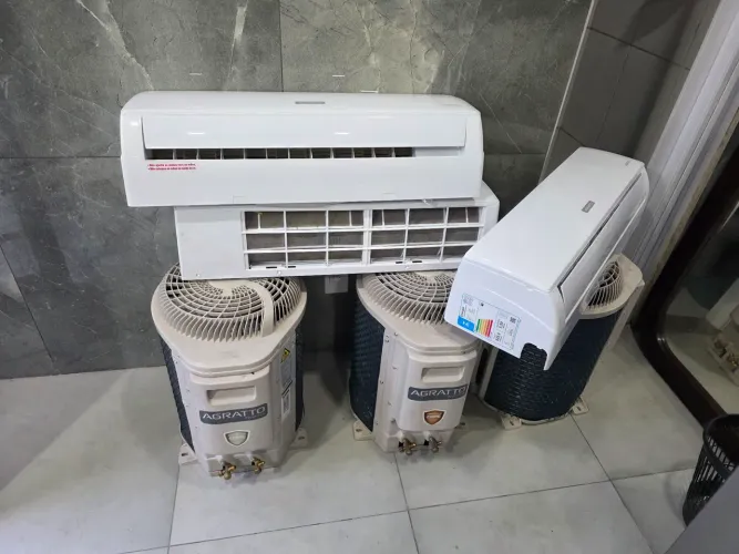 Ar Condicionado Inverte Agratto 12000 Btus com 3 meses de uso , tenho 5 máquinas