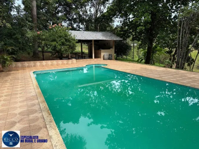 Chácara à Venda em Trindade GO  4 Alqueires | Piscina, Lago, Represa