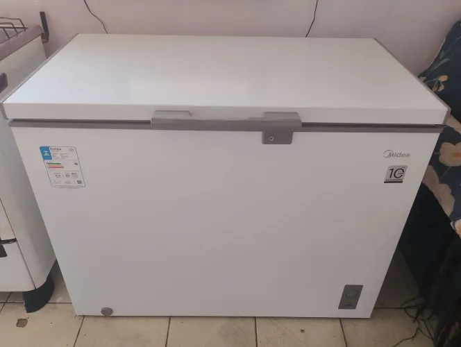 Freezer 295 litros novo 2.000 reais com nota e garantia pela loja