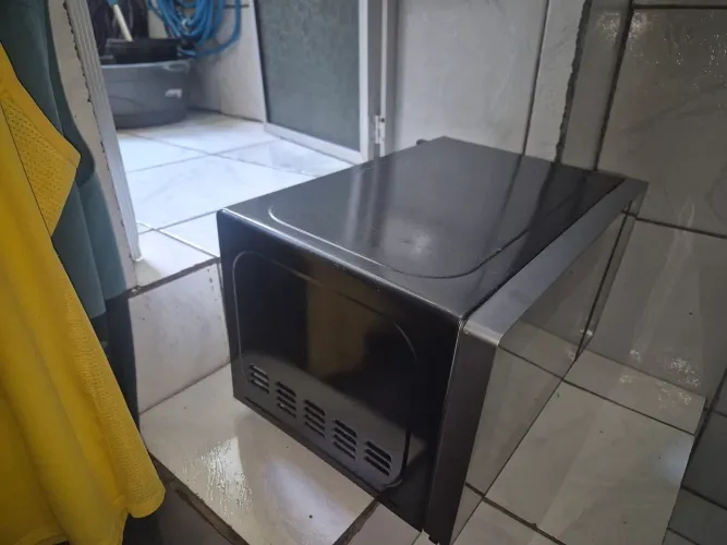 Microondas Mideia