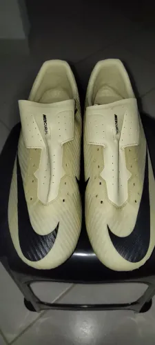 Chuteira Campo Nike Air Zoom