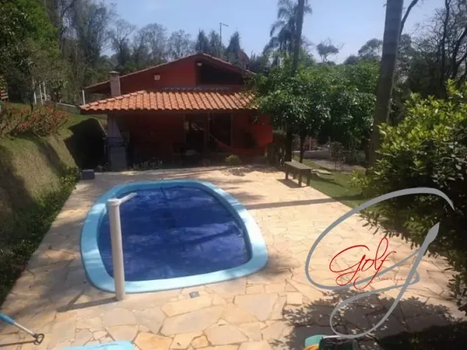 CHACARA EM CONDOMÍNIO FECHADO IBIUNA EXCELENTE QUALIDADE