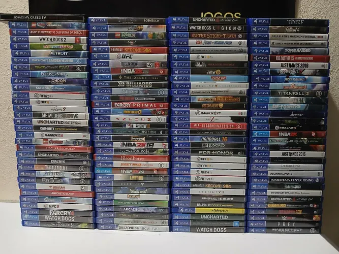 Lote de Jogos de PS4 (128 Jogos)