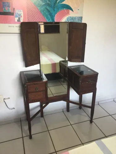 Penteadeira Antiga