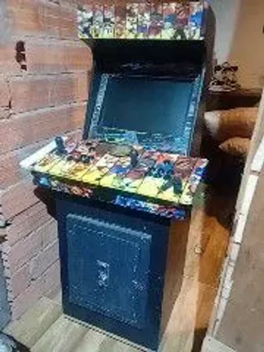 Fliperama com jogos