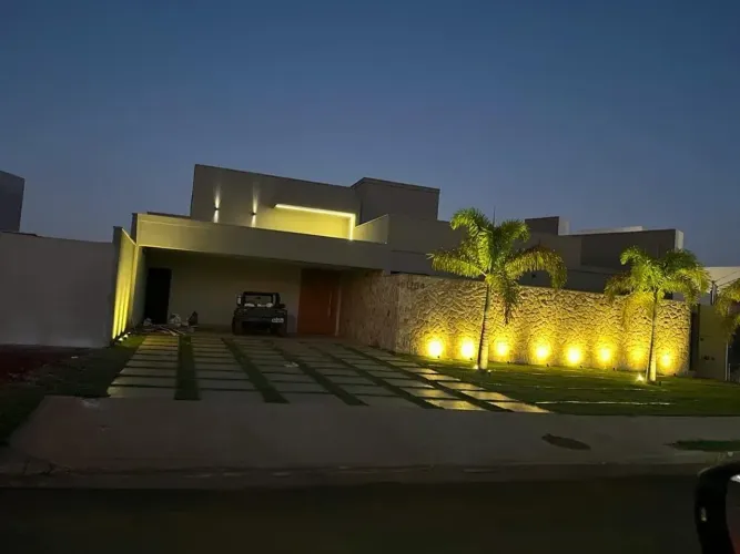 Casa para venda condomínio Mário franco uberaba