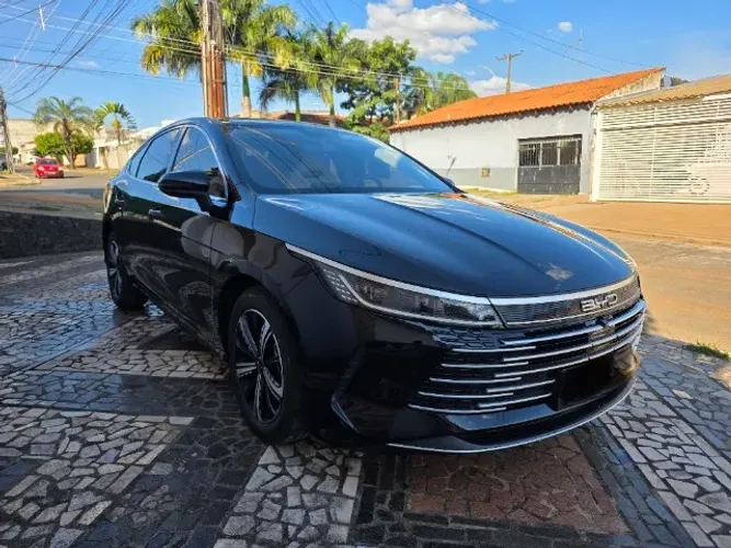 BYD King GL 1.5 16V Híbrido Aut. 2025