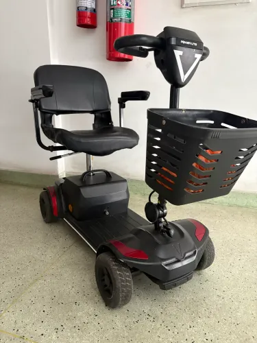 Scooter Elétrica Power Lite 4 Rodas para Idoso e Mobilidade Reduzida