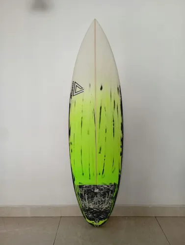 Prancha connect 5'10 Pu ótimo estado