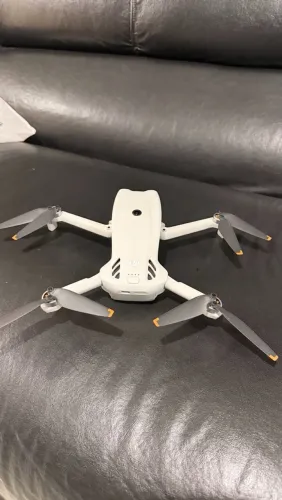 Drone Lito X1 com controle sem tela e Case 