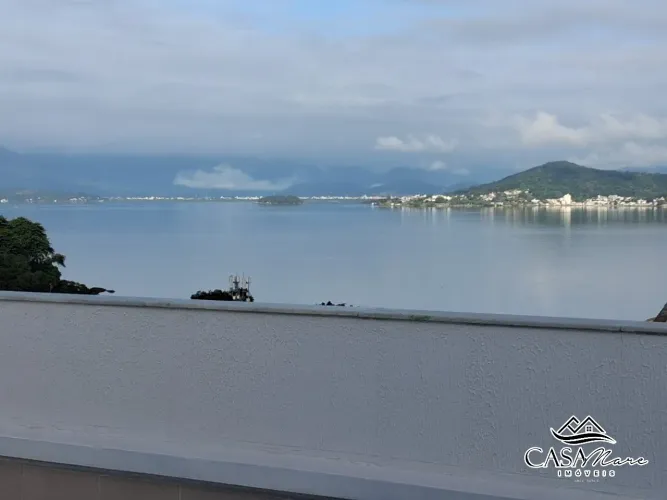 Cobertura linear à venda com 03 dormitórios no Bom Abrigo, vista panorâmica