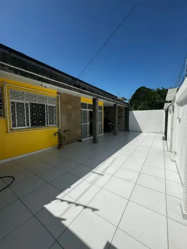 Cj Manauense 3 Qts sendo 1 Suite + Dep. De empregada 04 Vagas