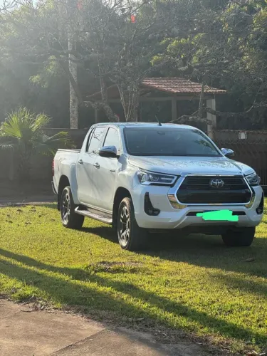 Toyota Hilux CD SRX 4X4 2.8 TDI 16V Diesel Aut. 2024
