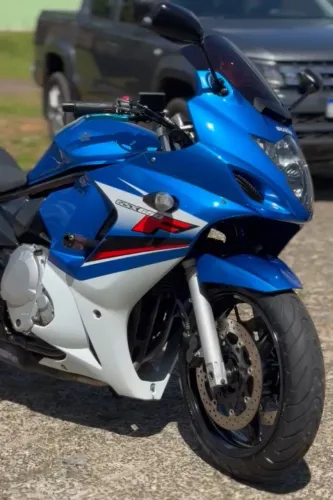 GSX 650 F 2011 * 5 anos Comigo mesmo dono