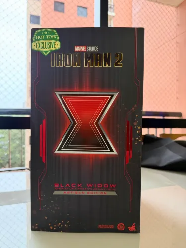 Hot Toys Black Widow Artisan Edition 1/6