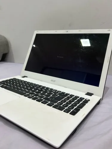 Notebook Acer Aspire E5 574 Intel Core i5 - Memória RAM