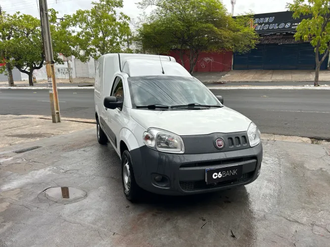 Fiat Fiorino Furgão Work. Hard 1.4 Flex 8V 2P 2021