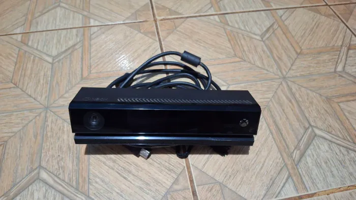 ? XBOX ONE FAT 500GB COMPLETO + 2 CONTROLES + KINECT + 13 JOGOS ?