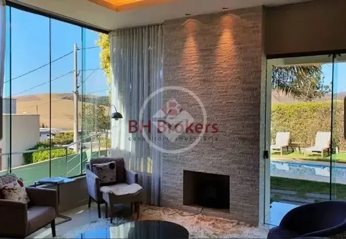 Casa 4 quartos, 2 suítes, 4 vagas, Alphaville. codigo: 341514