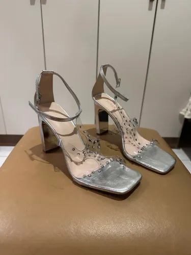 Sandália prata 37 