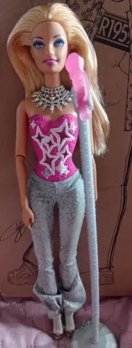 Barbie Fashionista