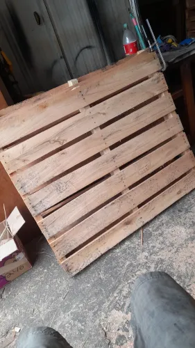 Entregamos na sua casa paletes