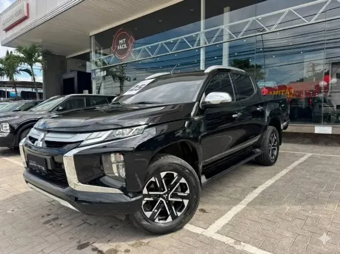 Mitsubishi TRITON HPE 2.4 CD 4X4 TB Diesel Aut. 2026