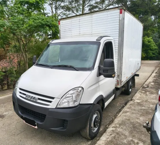 Iveco Daily 35s14 3.0 16V Turbo Diesel Mec. 2012