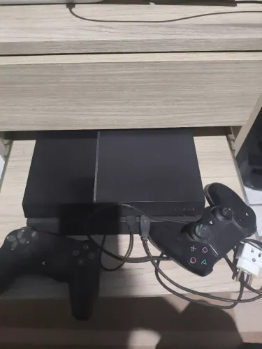PS4 para vender dois controle webcam 25 jogos