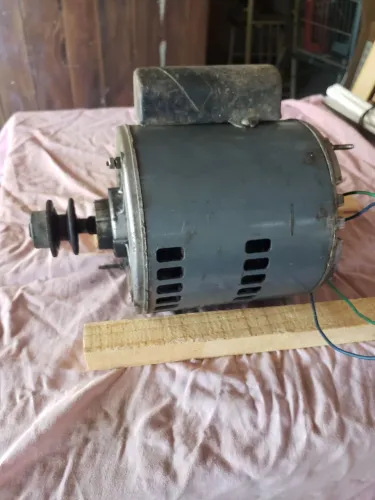Motor elétrico 1/2cv com polia 