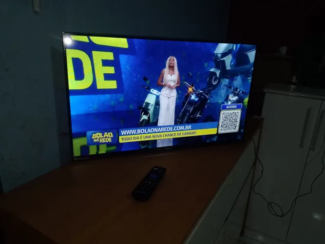 TV 32 POLEGADAS ESMART SEMP SEMI NOVA 