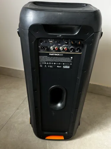 VENDO CAIXA JBL PARTYBOX 300 