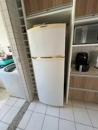 Vendo geladeira Brastemp