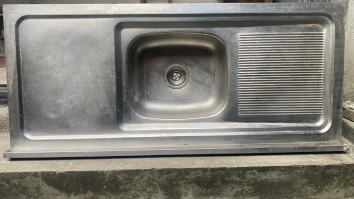 Vende-se Pia Inox