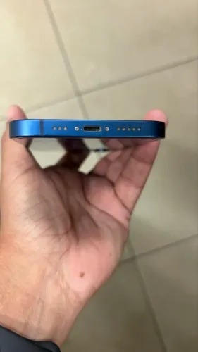 IPhone 128