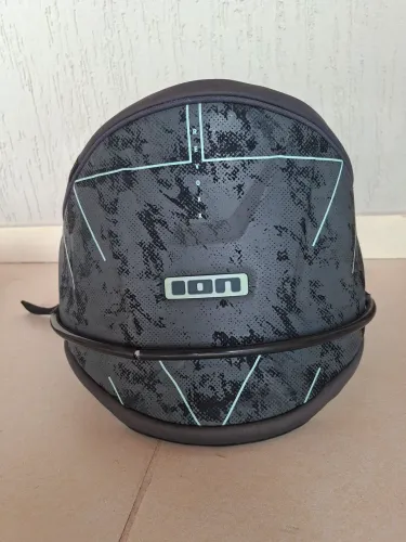 Vendo trapézio de kitesurf Revoxx Kite 5 - tamanho M
