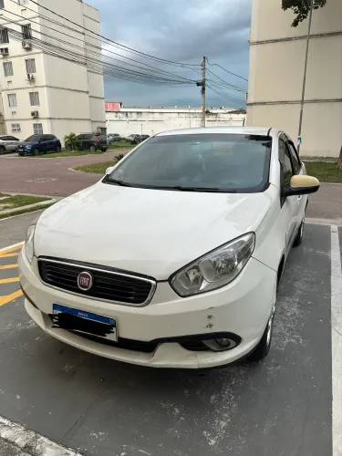 Fiat Grand Siena Attrac. 1.4 EVO F.flex 8V 2017