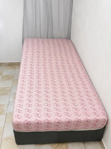 Vende se cama e colchao solteiro