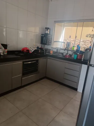 Rua 38 Qd12 lt7 casa 2 setor linda vista goianira