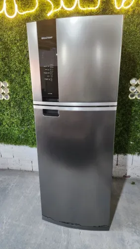 Geladeira inox Frost Free