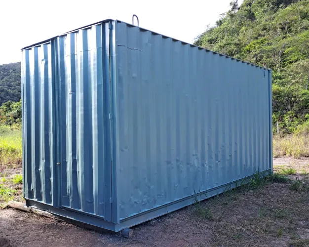 Container marítimo 6 comp. x 2,44 larg. x 2,9m de alt<br>2,90 de altura e 12,19 de compriment